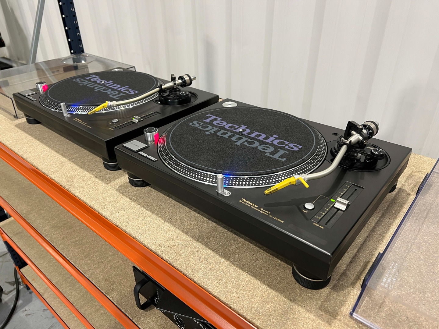 2x Technics SL-1200MK6 from private collection | 2750 EUR